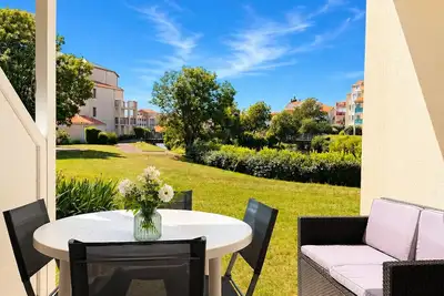Image de Charmant appartement face au lac de Bourgenay – 4 voyageurs