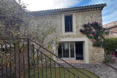 Image de Charmant appartement de caractère de 90 mq dans ancienne maison en pierres