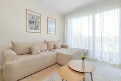 Image de Elegant Apartment with Balcony and Remote Workspace | Air Conditioning