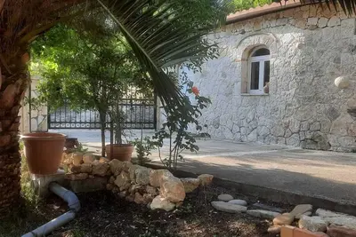 Image de Traditional Stone House in Kerkira Argyrades
