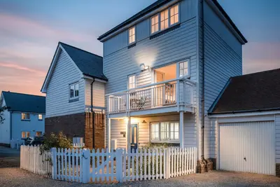 Image de The Hide -  a cottage that sleeps 8 guests  in 4 bedrooms