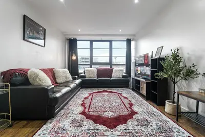 Image de Elegant 2 bed with traditional touches