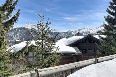 Image de Courchevel 1850-Ski aux pieds- Cœur station