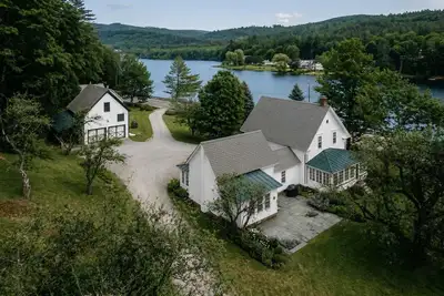 Image de Waterfront 4-Br Retreat Minutes to Okemo