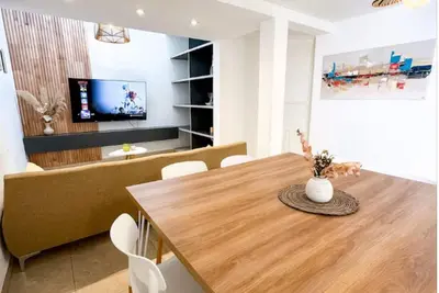 Image de Casa espectacular con 3 hab suite 4 baños