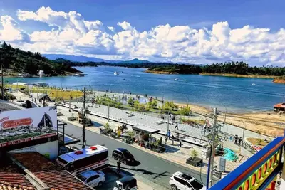 Image de Apto Plaza Principal /Vista Embalse/frente Autobús