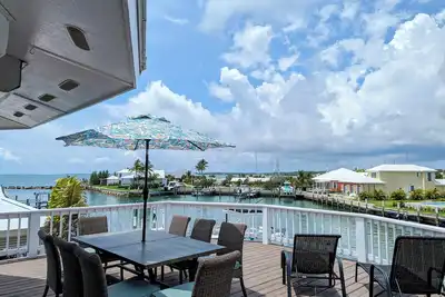 Image de Round Here a 3-bedroom house in delightful Marsh Harbour with cool Ac