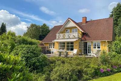 Image de 3 bedroom beautiful home in Bryrup