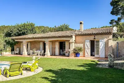 Image de Lovely home in Cabasse
