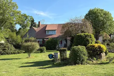 Image de Villa Les Tilleuls – Gîte 6 personnes Graçay Berry | Télétravail & Famille\"