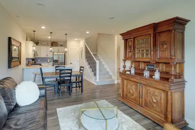 Image de Stylish 3-Level Townhome in Omaha's Little Italy!