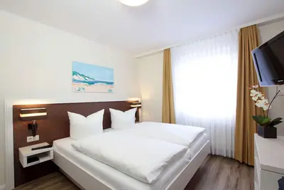 Image de 2-room apartment with balcony 446 - Park-Ferienwohnungen Ostseebad Sellin 500