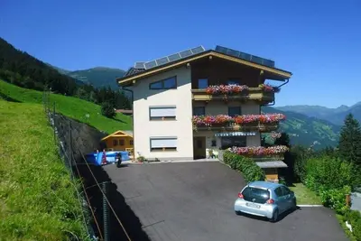 Image de Appartement de vacances avec 4 chambres