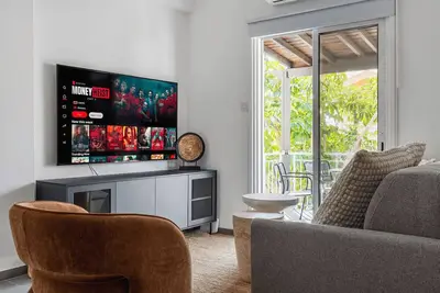 Image de Alma Mediterranean Family Suite 2br + Sofa-bed Oroklini