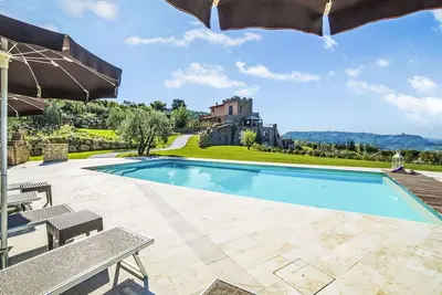 Image de Maison de vacances privée avec Wifi, piscine privée, climatisation, Tv, terrasse, vue panoramique
