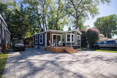Image de Cade’s Cabin at Sherkston Shores