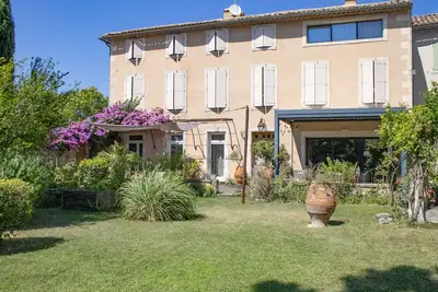 Image de Bougainvillea, Maison de caractère avec piscine chauffée, Centre de Saint-Paul-Trois-Châteaux