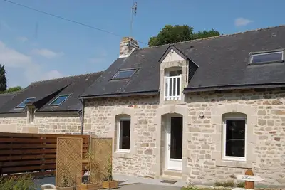 Image de La Bruyère, charmant gîte idéale pour se détendre. Peux accueillir 5 personnes.