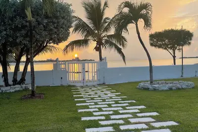 Image de The Moorings Beach Villa