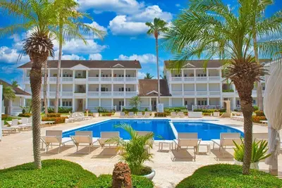 Image de Beachfront Villa | Experience the Caribbean