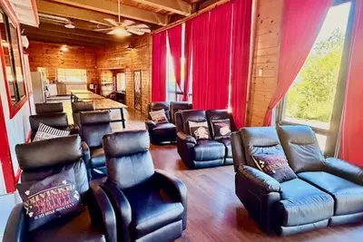 Image de Camp Coleman-Theater Room - Game Room - Sleeps 29