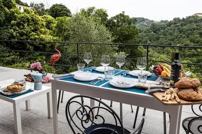 Image de Tangerine apartment with private garden