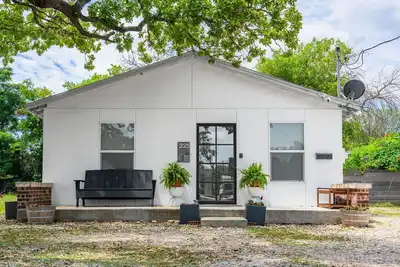 Image de Bubbles bungalow Kerrville 3 bedroom