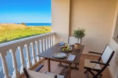 Image de Sunrise overlooking the sea: townhouse with terraces, views and swimming pool