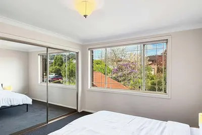 Image de Spacious 4-Bedroom Home in Cherrybrook