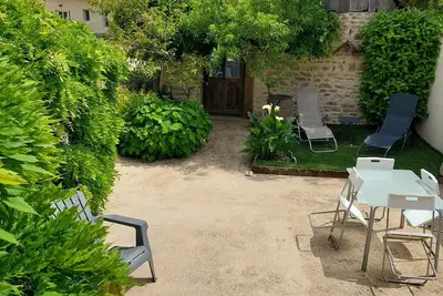 Image de Maison de caractère avec terrasse à 15 minutes de Beaune