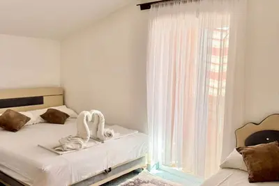 Image de Modern apartment in city center with free parking