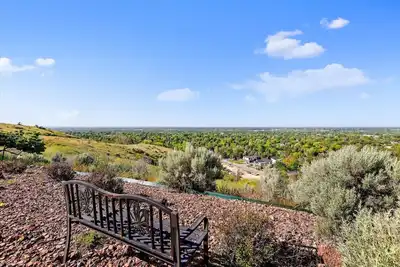 Image de #HabitueHomes - The Quail Ridge Overlook