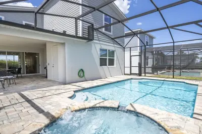 Image de Themed 7br w/ Cinema, Private Pool, Near Disney