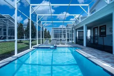Image de 8br Villa with Pool, Spa, Theater & Game Room