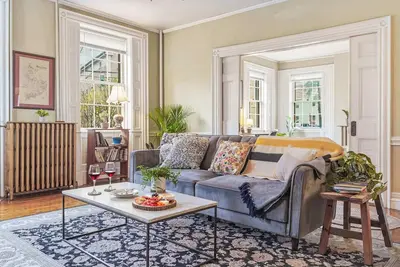 Image de West End Charm: Walk to All | Private Parking!
