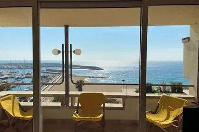 Image de Apartment In Front Of The Sea With Spectacular Views