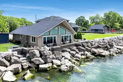 Image de Waterfront Relaxing Cottage Ideal to Create New Memories in Ontario