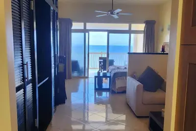 Image de Cozy studio in fabulous Frigate Bay with stunning Ocean View