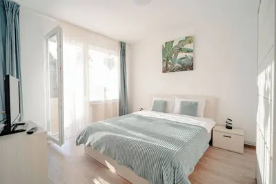 Image de Amazing 2-bedroom apartment in enchanting Sighetu Marmației perfect for relaxing