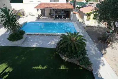Image de Appt en Rez de Jardin d'une Villa Provençale, à 300 m de la mer.