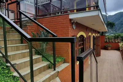 Image de Duplex house with flat and kitchenette, 4 bedrooms, in the best location in Teresópolis.