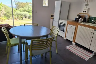 Image de Loft 4 personnes 80 m² sur la Presqu'île de Giens (Var)\nLocation vacances