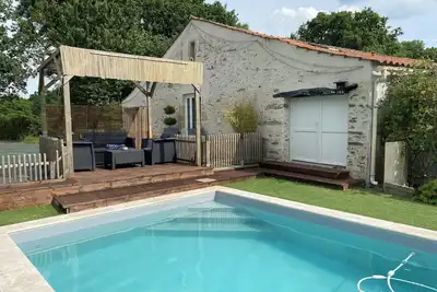 Image de Maison de campagne avec piscine privée