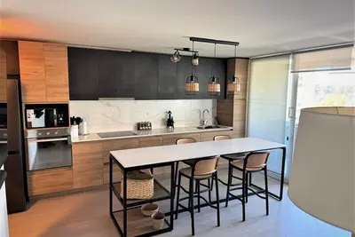 Image de Spacious 2-bedroom, 2-bathroom apartment with all amenities and modern spaces
