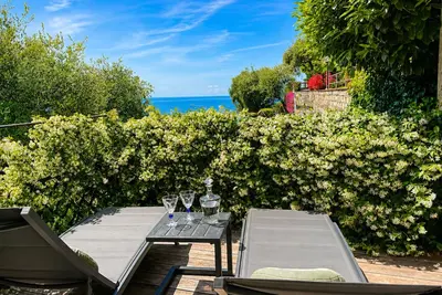 Image de Muse Retreat by \"At Home\"
