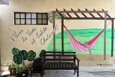 Image de Apartment with Wi-Fi, A/C, and parking—near downtown and the boulevard