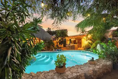 Image de 4-bedroom Villa in beautiful Savaneta with cool Ac