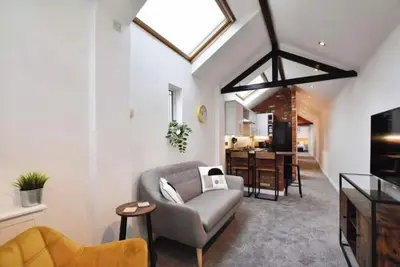 Image de Bright And Airy Cottage Close To Salisbury Centre