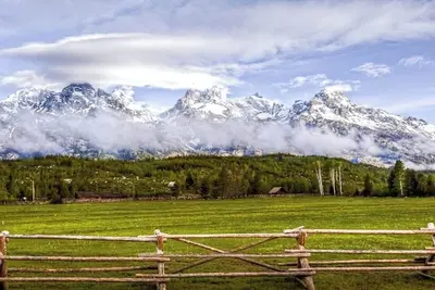 Image de Stunning Teton-View Retreat Minutes from National Parks