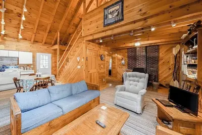 Image de Fantastic retreat close to lake with nearby boat access & private beach - dog Ok
